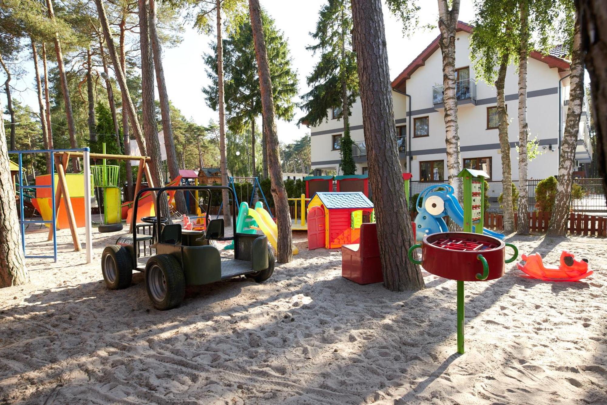 Osrodek Wypoczynkowy Relaks I Apartamenty Łeba Εξωτερικό φωτογραφία